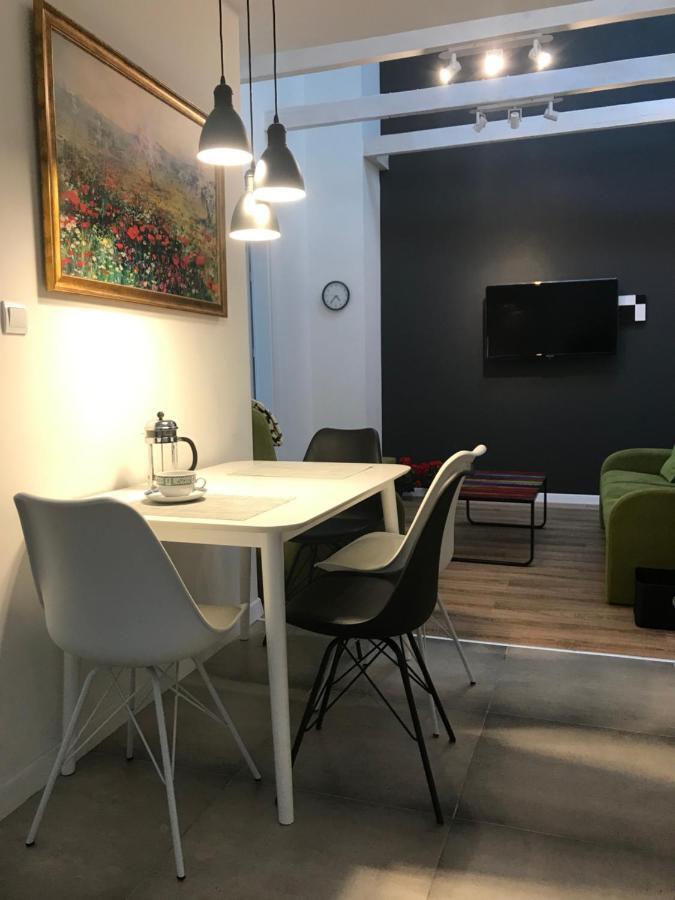 Apartment Klimatyczny Przy Bochenskim Rynku. *